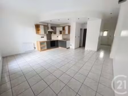 location appartement 2 pièces à brest (29200) : à louer 2 pièces / 50m² brest