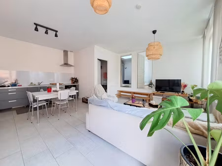 location appartement 3 pièces 56 m² à albi (81000)