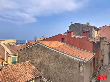 menton  centre historique: un ensemble de deux appartements à proximité des plages