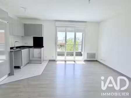 appartement à neuilly-plaisance (93360)