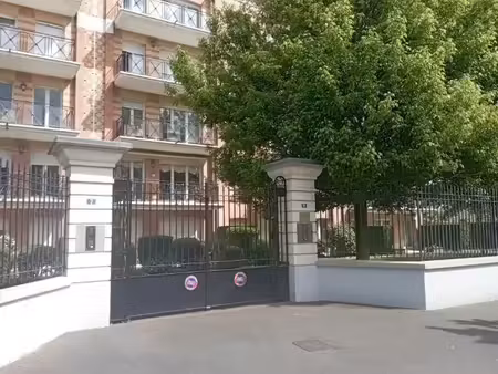 location meublée appartement 1 pièce 21 m² à valenciennes (59300)  480 €