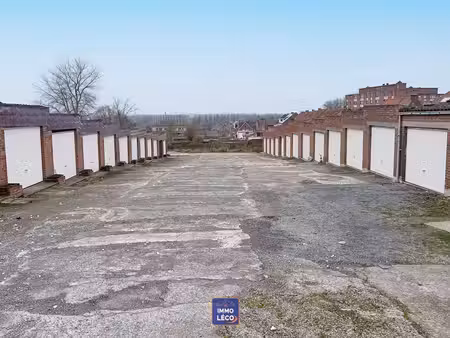 garage à louer à mouscron (vbe53220)