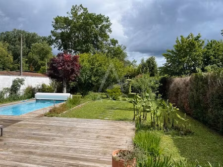 vente maison individuelle angouleme st cybard  190m² 6 pièces 422 000€
