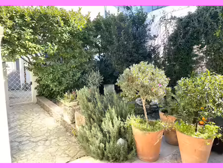 exclusivité – une maison pleine de charme au cœur des aubes