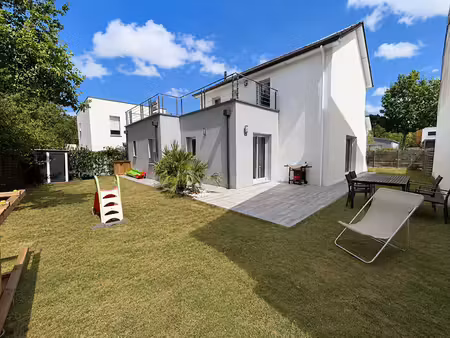 vente maison 5 pièces  123.00m²  couëron