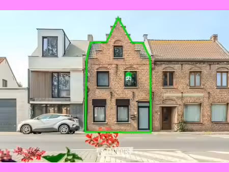 spacieuse maison avec 3 chambres  peb c  panneaux solaires …