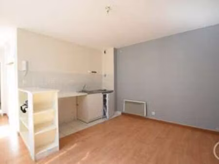 location appartement 2 pièces à brest pilier rouge (29200) : à louer 2 pièces / 31m² brest