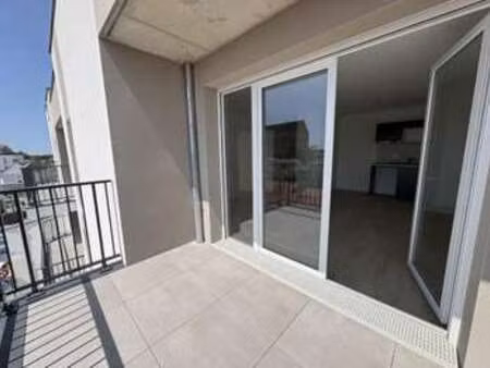 location appartement 2 pièces à challans (85300) : à louer 2 pièces / 47m² challans