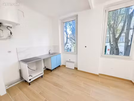 super t2 à louer