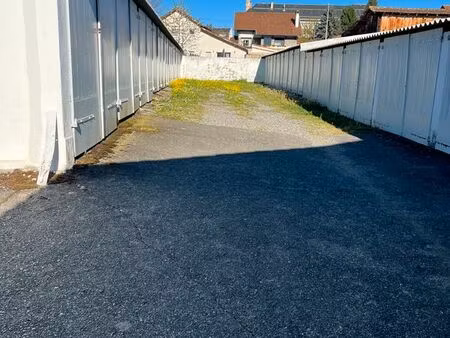 a louer garage centre lannemezan
