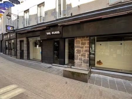 local commercial rue victor hugo