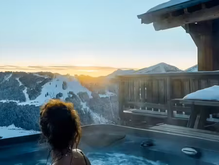 chalet 14 personnes -150 m télésièges jacuzzi