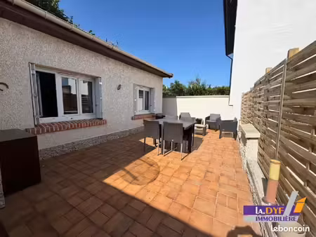 pavillon 4 pièces 80 m²