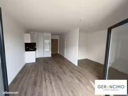 appartement 1 pièce 38 m²