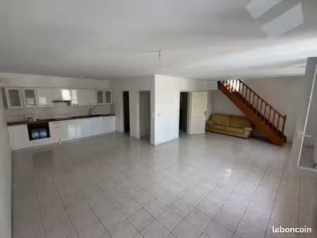 location appartement f4