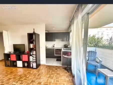 t2 39m2 à louer