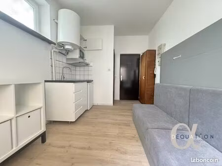 studio 1 pièce 13 m²
