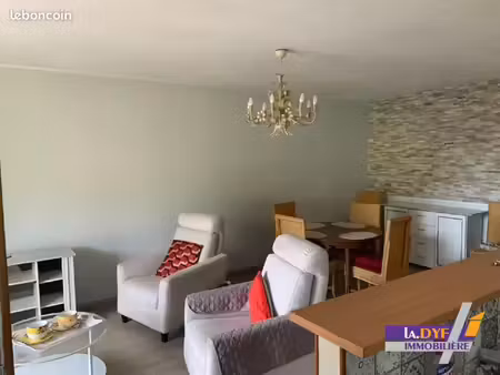 appartement 3 pièces 65 m²
