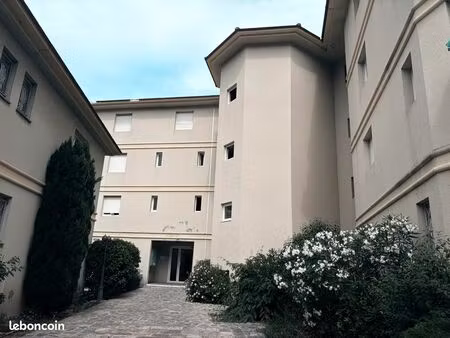f2 meuble residence recente fango