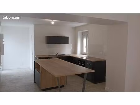 appartement t3 avec cuisine équipée 70m2 53 rue cotton