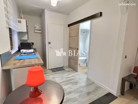 studio 1 pièce 22 m²