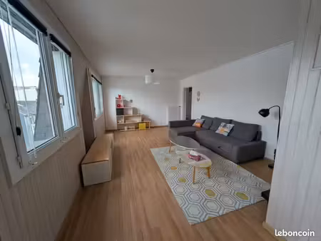 appartement 77 m2 meublé proches facs