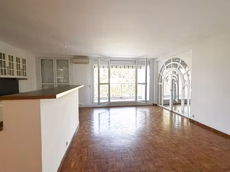 idéal emplacement !!