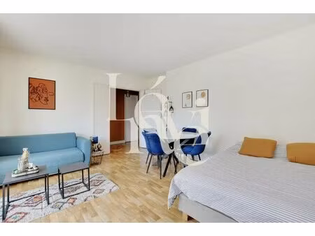 studio rue soufflot  entre panthéon et jardin du luxembourg