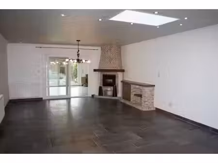 maison à louer à rue des déportés 95 basècles (vbe53308)