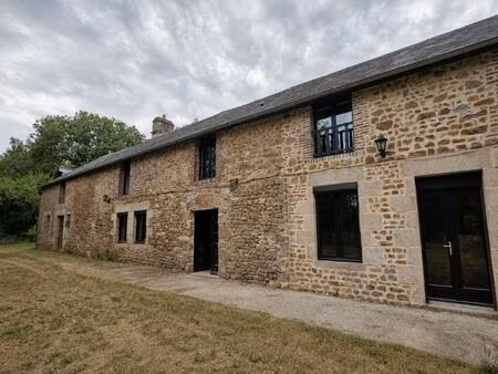 longère en pierre  dépendances et 2 6 hectares