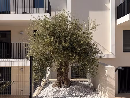 location appartement 2 pièces 48 m² à aubagne (13400)