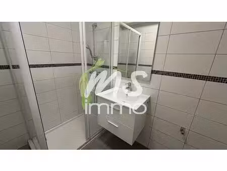 app. f2 avec cave - 59 m² - gap