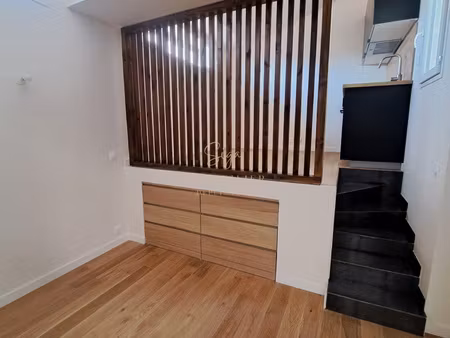 ravissant studio de 18 29 m2 - rue grignan 13001 marseille