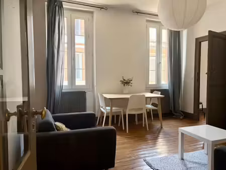 location meublée appartement 2 pièces 45.09 m² à toulouse (31000)  890 €