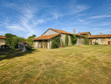 maison à vendre à chassiecq (16350) - charente