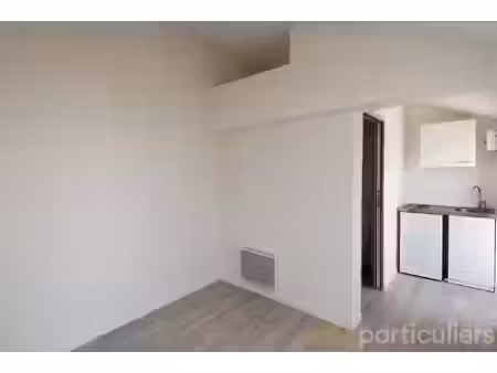 studio proche bourg - sandillon