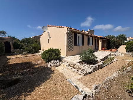 à louer - maison rénovée de plain pied de type 5 - jardin - garage
