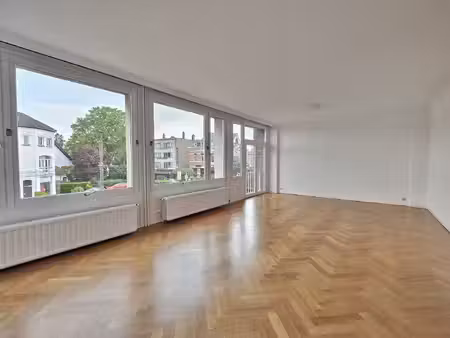 appartement à louer à av. alfred madoux 147 woluwe-saint-pierre (vbe53320)