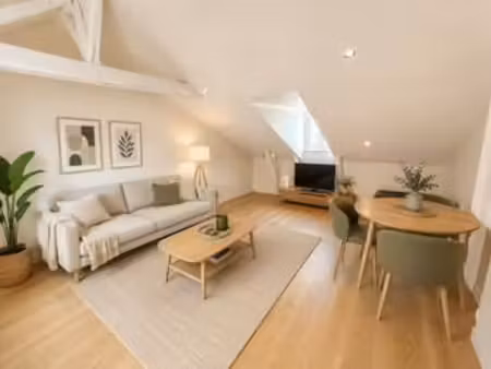 location appartement 2 pièces à rennes centre ville (35000) : à louer 2 pièces / 49m² renn
