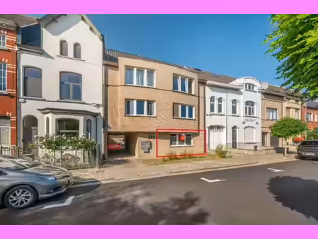 instapklaar appartement met 2 slpk  1 parkeerplaats