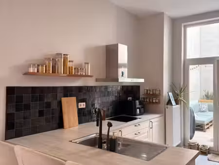 appartement duplex prêt à l'emploi  emplacement central