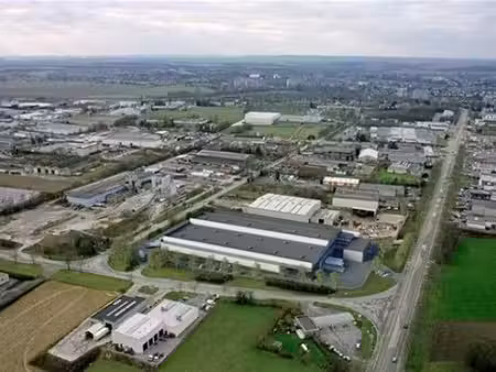 bien professionnel à louer à nivelles (hfstr) - dgi bvba | zimmo