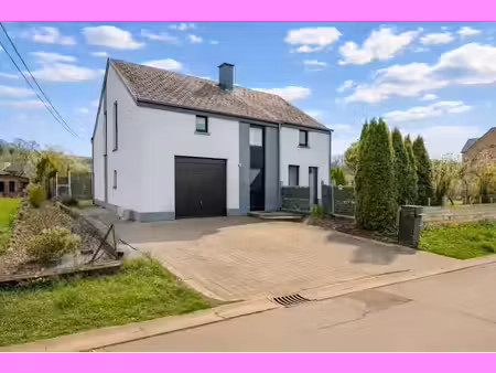 maison 4 façades sur terrain de 8 ares à vendre à battincour