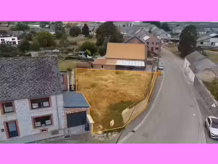 terrain à bâtir avec projet !