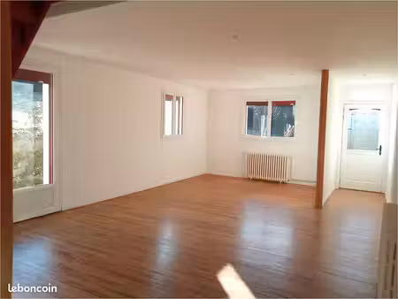 vente maison rénovée de 244 m2 pouvant être divisée en 2 maisons