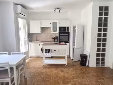 appartement 1 pièce 40 m²