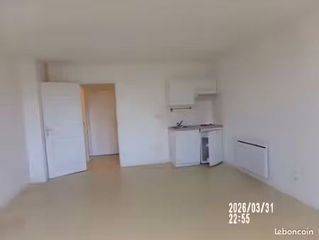sainte-anne studio 32m2 parking