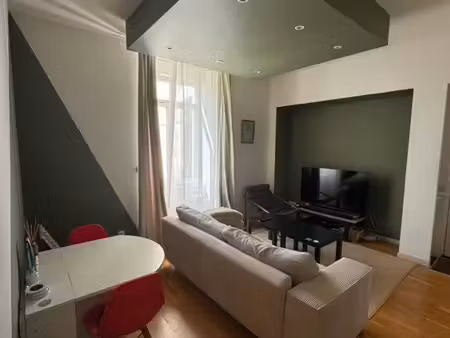 appartement meublé t3 – 65 m² – 2 chambres – parking privé – quartier gare (la crossardièr