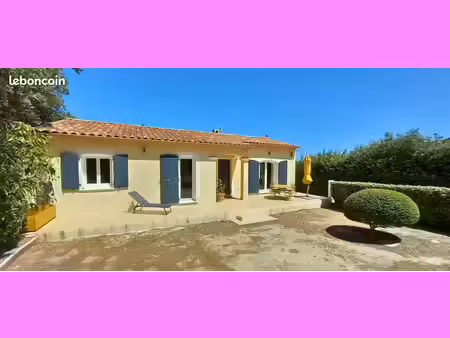 villa 4 pièces 100 m²