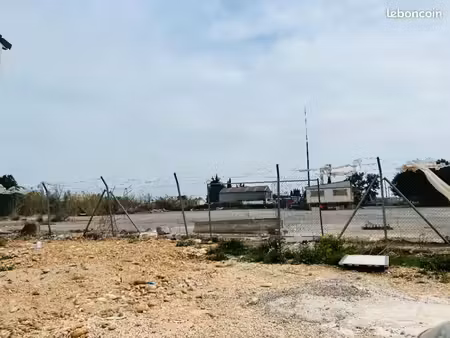 terrain 300 m² fos sur mer
